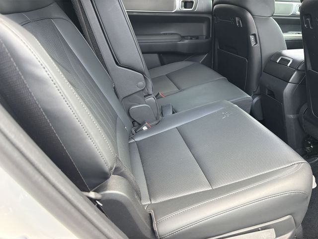 Used 2026 White Hyundai SEL image 34