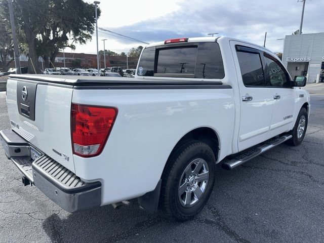 2012 Nissan Titan SV 8