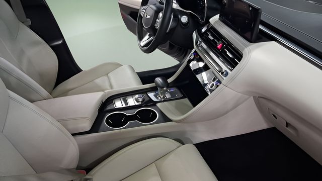 Used 2025 Genesis G70 Sedan