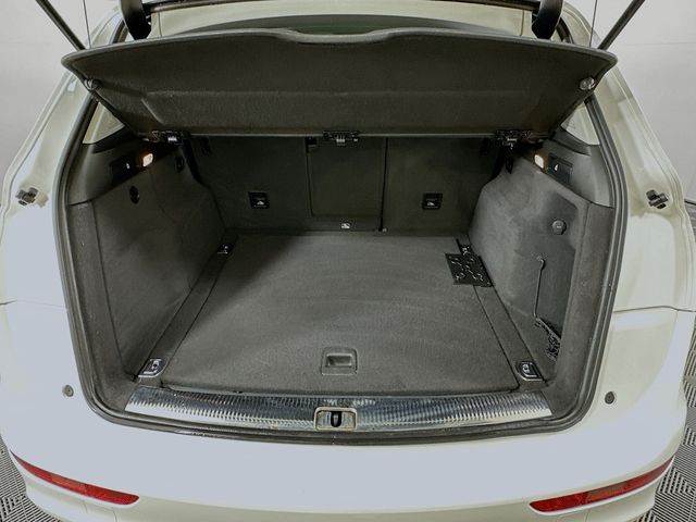 2015 Audi Q5 Premium Plus 28