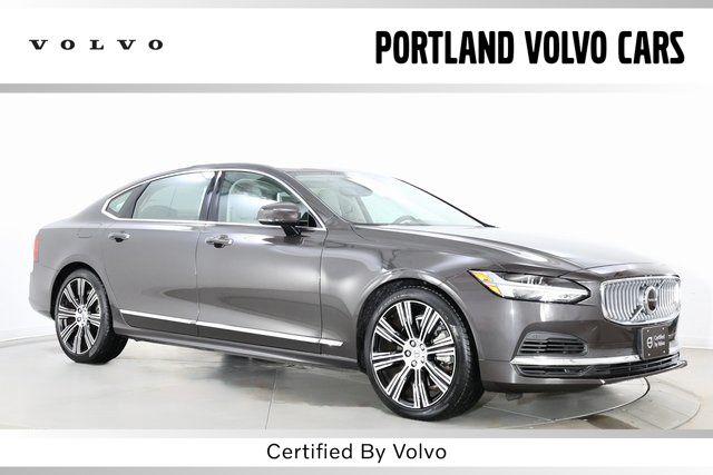 2022 Volvo S90 Recharge Inscription Extended Range eAWD