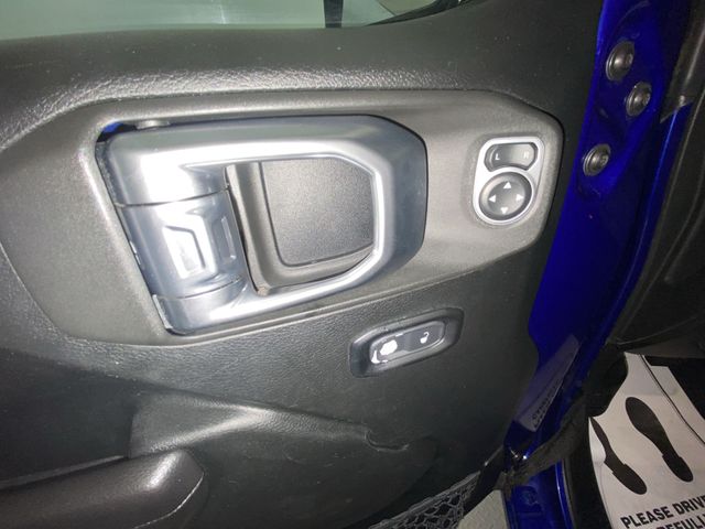 Used 2019 Blue Jeep Unlimited Sport S image 13