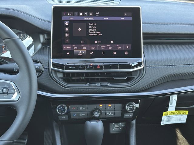 2026 Jeep Compass Latitude - 10