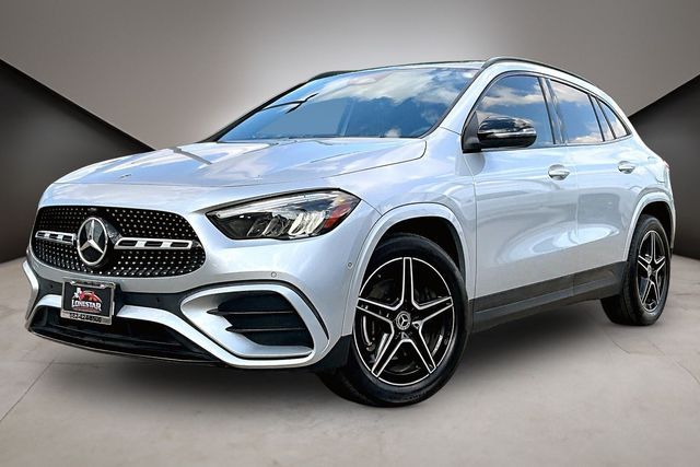 Silver 2025 Mercedes-Benz GLA SUV / Crossover Front-Wheel Drive 8-Speed Dual Clutch