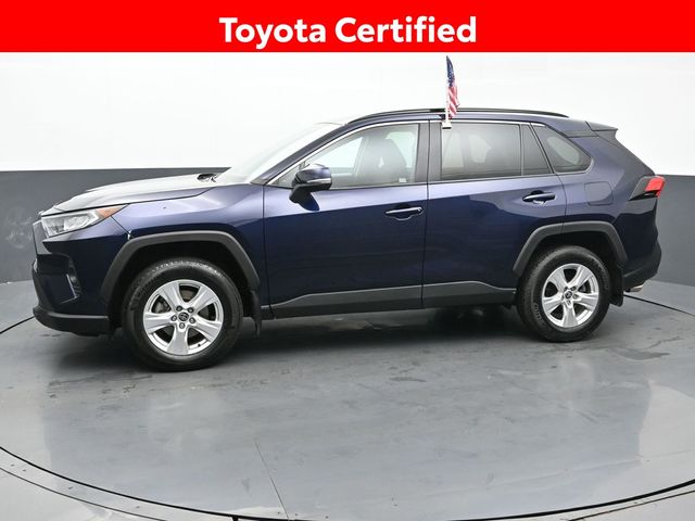 2021 Toyota RAV4 XLE 2