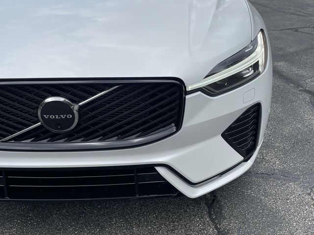 New 2026 White Volvo T8 Ultra image 7