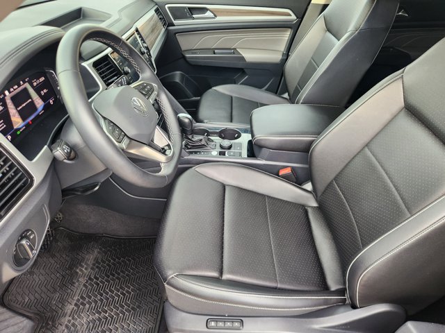 2023 Volkswagen Atlas SEL Gray at Texan Dodge Chrysler Jeep Ram