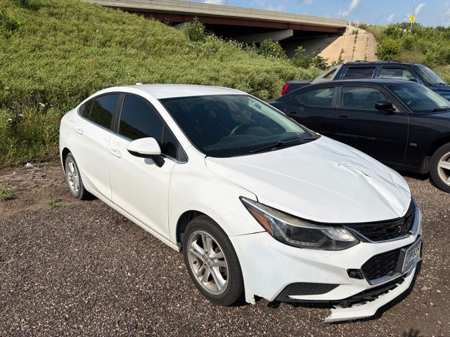 2016 Chevrolet Cruze LT Sedan FWD