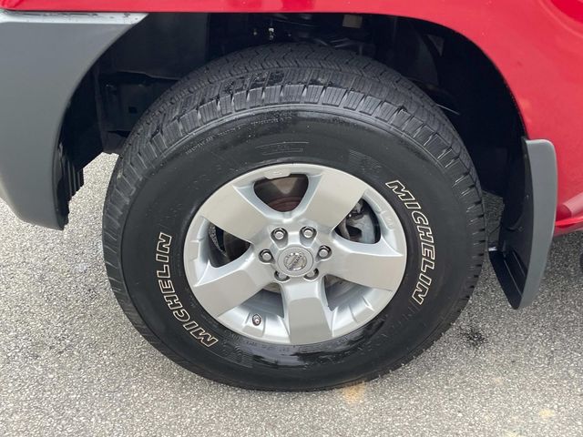 2010 Nissan Xterra S 10