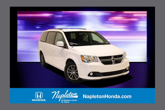 White Knuckle Clearcoat 2017 Dodge Grand Caravan SXT FWD Minivan Front-Wheel Drive 6-Speed Automatic