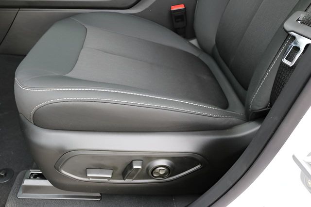 New Car 2025 Jeep Grand Cherokee L  Laredo X For Sale Under $35,000 In Austin, Texas