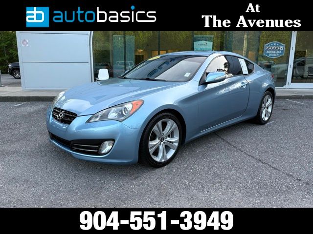 Acqua Minerale Blue Metallic 2010 Hyundai Genesis Coupe 3.8 Grand Touring RWD with Navigation Coupe Rear-Wheel Drive 6-Speed Automatic