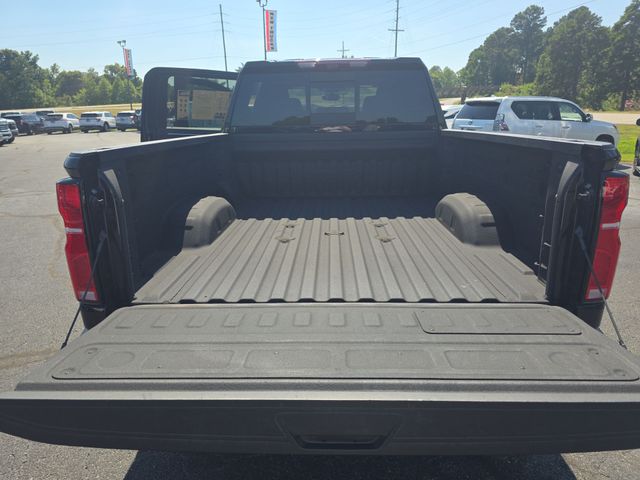 Used 2024 Black Chevrolet High Country image 13