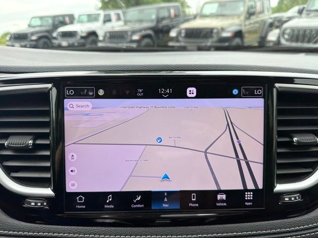 2024 Blue Pearl Chrysler Pacifica Limited AWD Van