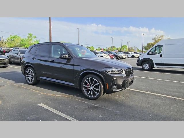 2024 BMW X3 M40i