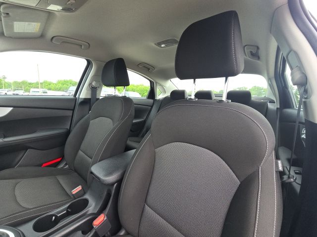 2023 Kia Forte LXS:168586A