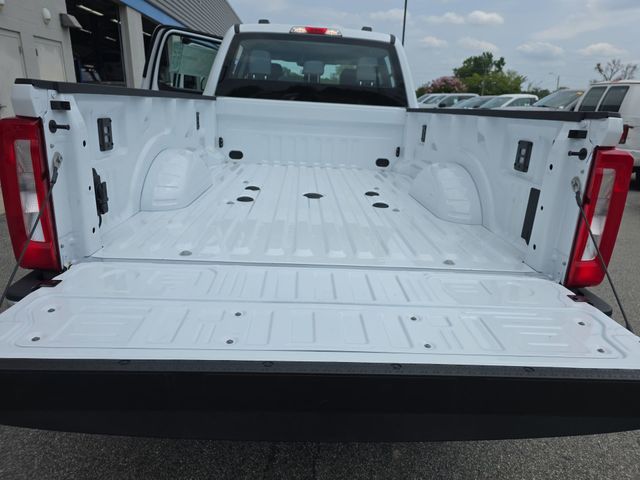New 2026 Oxford White Ford F-350® XL image 13