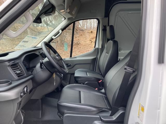 2025 Ford Transit 250