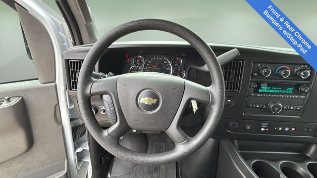Used 2024 White Chevrolet LT image 10