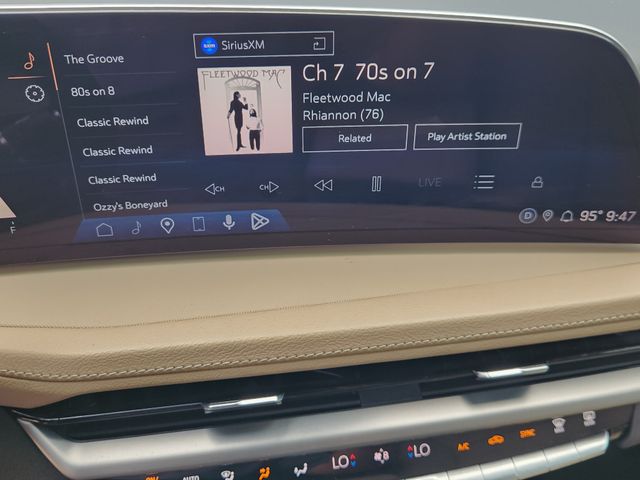 2024 Cadillac XT4 Luxury Silver at Tom Peacock Cadillac