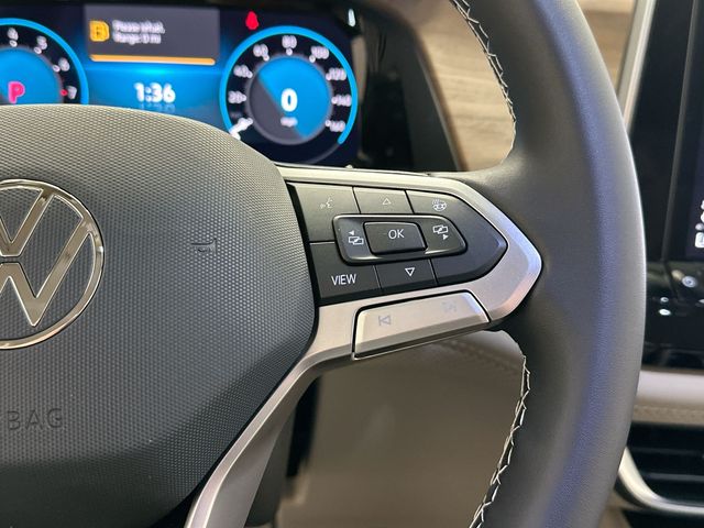2026 Volkswagen Atlas 2.0T SE w/Technology Green at Subaru and VW of Moon Township