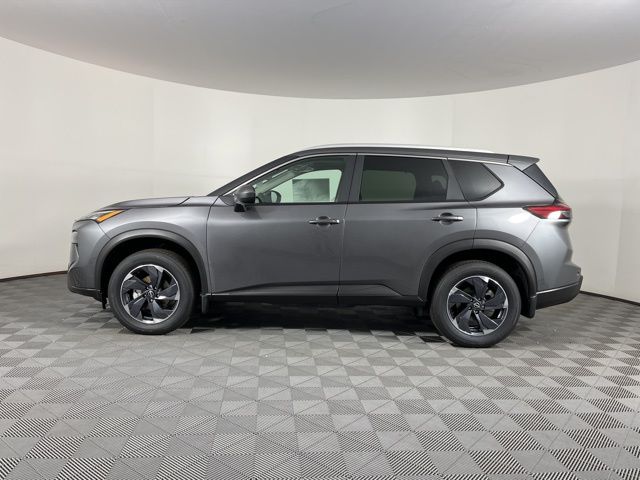 2024 Nissan Rogue SV 7