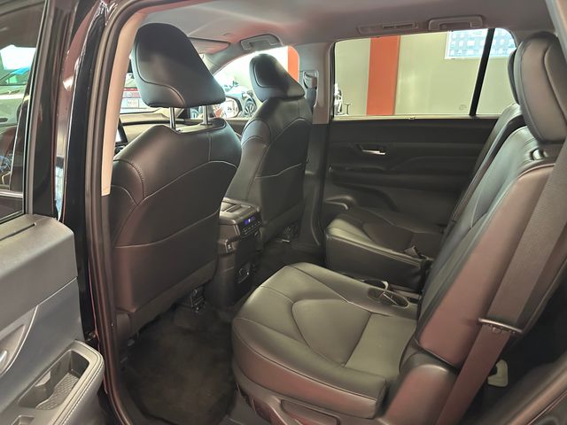 Used 2024 Toyota Grand Highlander SUV