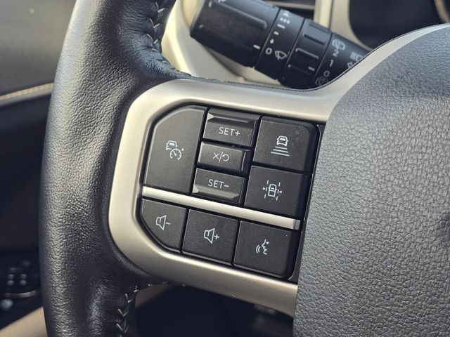 2023 Ford Expedition XLT:167703A