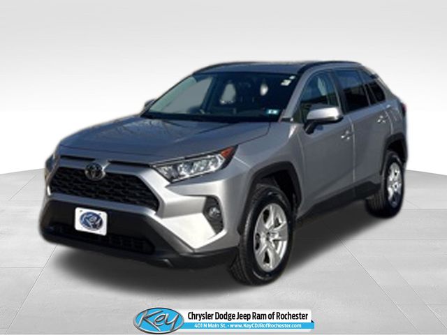 Silver Sky Metallic 2019 Toyota RAV4 XLE AWD SUV / Crossover All-Wheel Drive 8-Speed Automatic