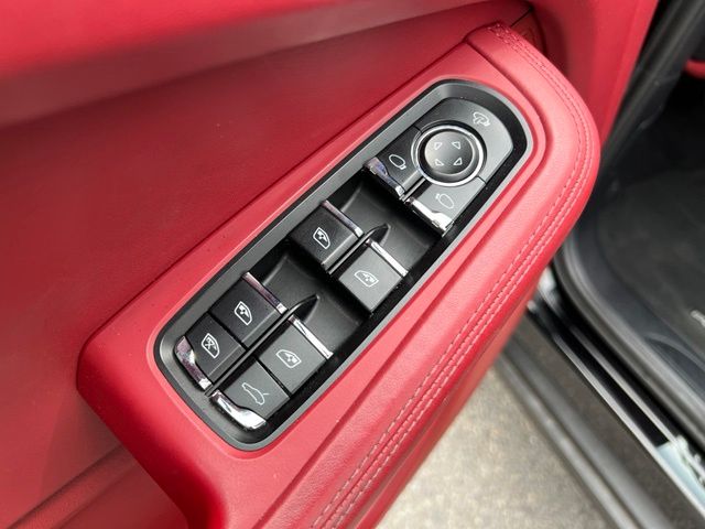 Used 2023 Porsche Macan SUV