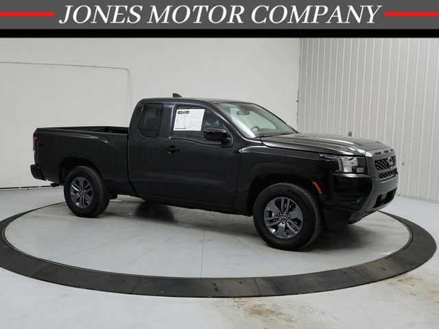2025 Nissan Frontier SV King Cab RWD