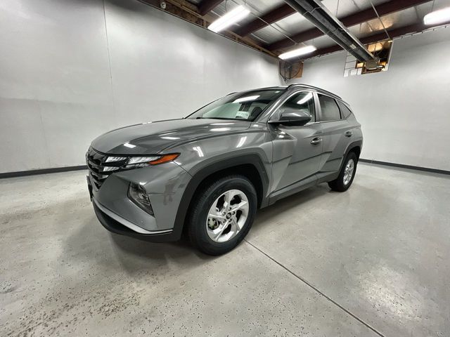Hampton Gray 2024 Hyundai Tucson SUV / Crossover All-Wheel Drive 8-Speed Automatic
