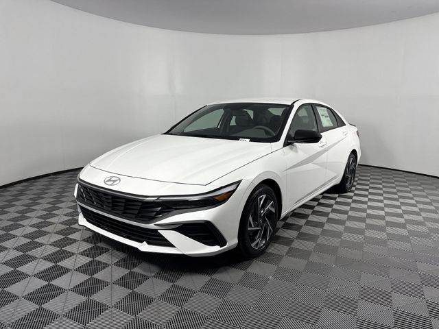 New 2025 Hyundai Elantra For Sale in Indianapolis, IN