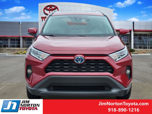 Used 2021 Toyota RAV4 XLE with VIN 4T3RWRFV1MU038142 for sale in Tulsa, OK