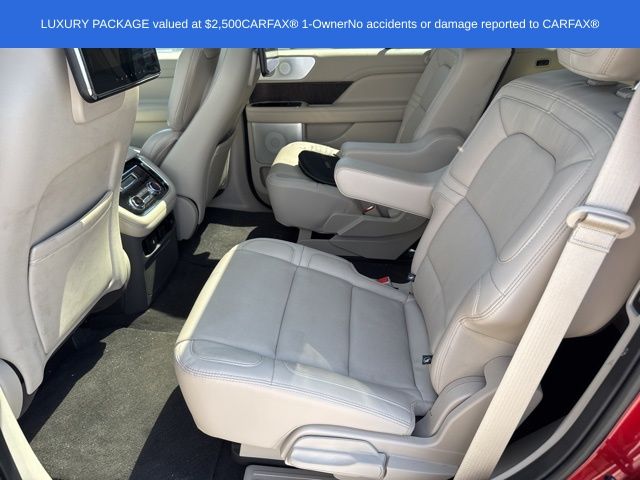 2020 Red Lincoln Navigator Reserve 4X4 SUV