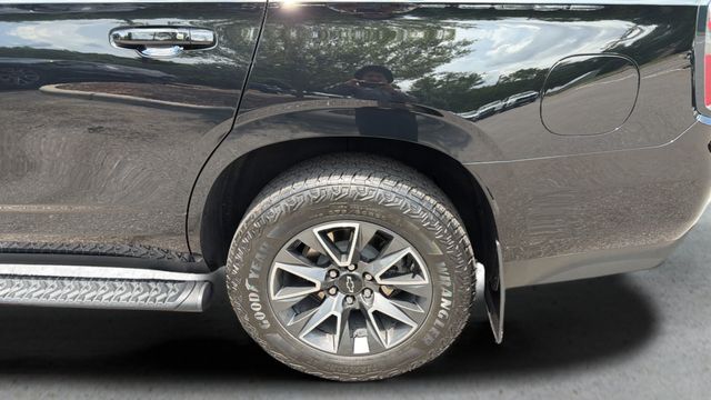 Used 2024 Black Chevrolet Z71 image 37