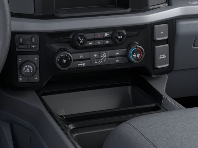New 2026 Carbonized Gray Metallic Ford F-250® XLT image 15