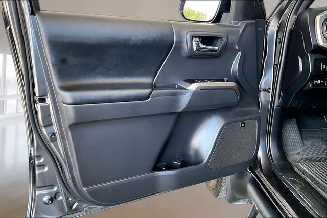 Used 2023 Toyota Tacoma Limited 4D Double Cab