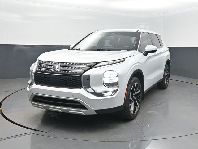 2022 Mitsubishi Outlander SE FWD