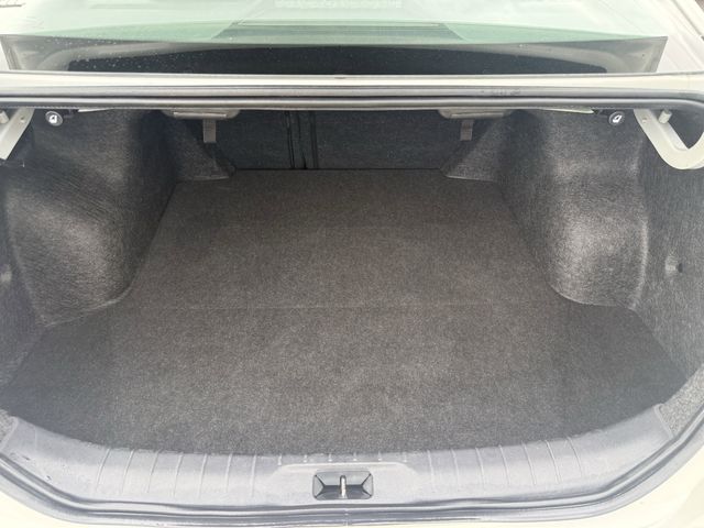 2023 Nissan Altima 2.5 SR White at Central Houston Nissan