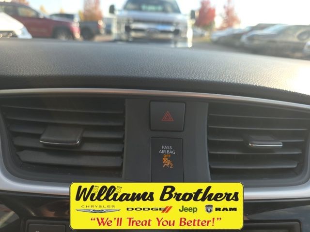 2019 Nissan Sentra SV - Super Black exterior view 17