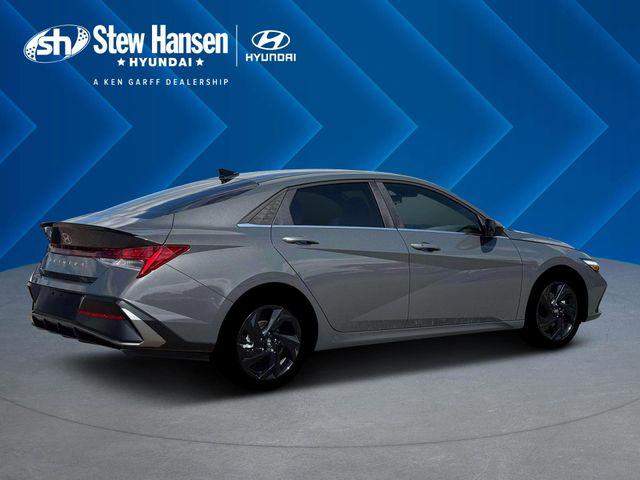 New 2026 Gray Hyundai SEL Sport image 8