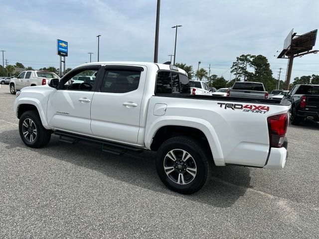 2019 Toyota Tacoma TRD Sport 3