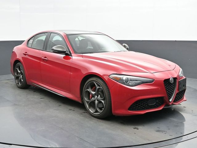2019 Alfa Romeo Giulia Ti Sport Carbon AWD