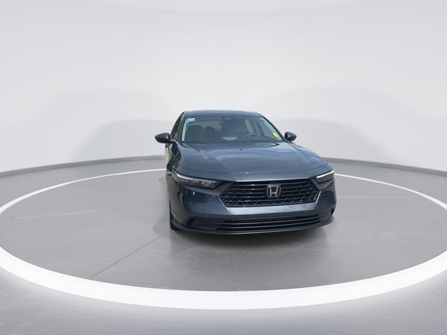 Used 2023  Honda LX image 3