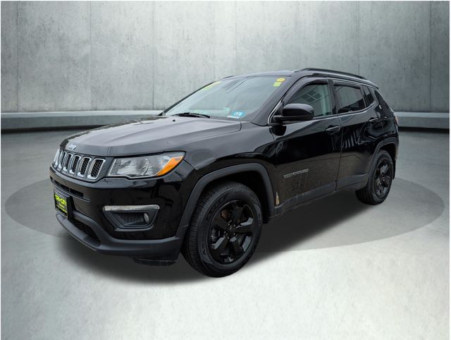 Diamond Black Crystal Pearlcoat 2020 Jeep Compass Latitude 4WD SUV / Crossover Four-Wheel Drive 9-Speed Automatic