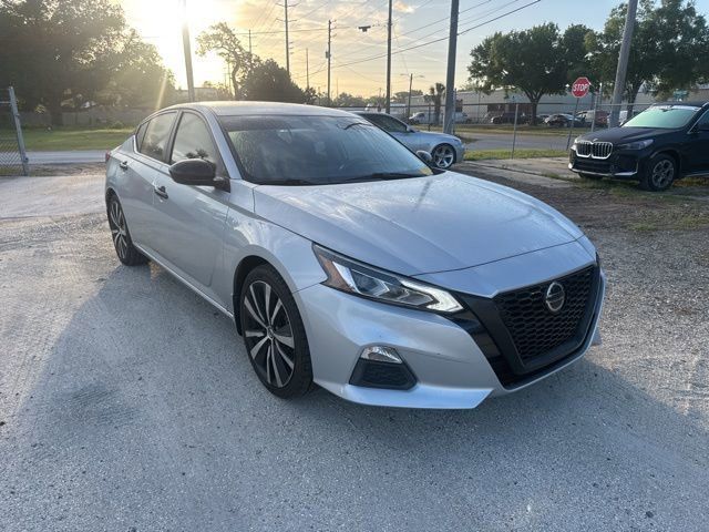 2021 Nissan Altima 2.5 SR FWD
