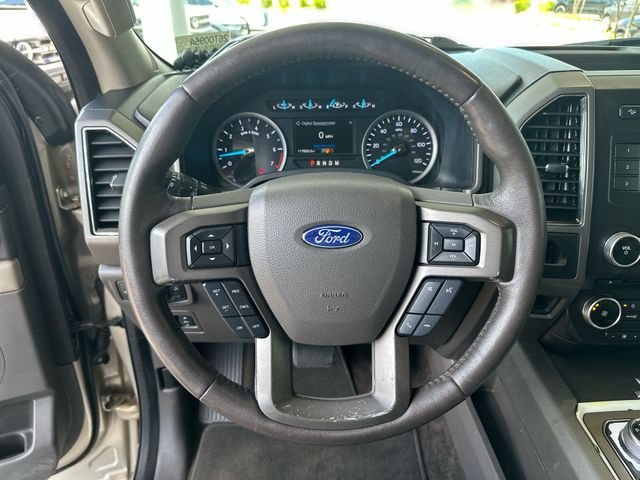 Used 2018 Gold Ford XLT image 15