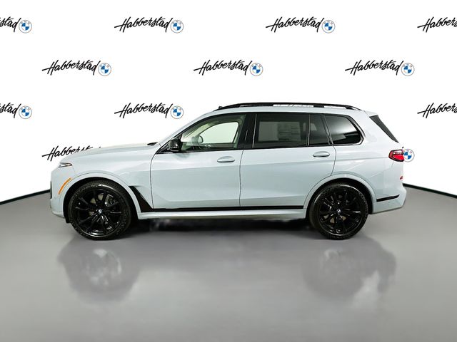 2025 BMW X7 M60i 8