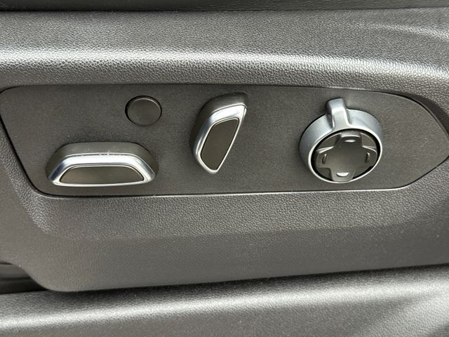 Used 2024 Blue GMC Denali Ultimate image 23